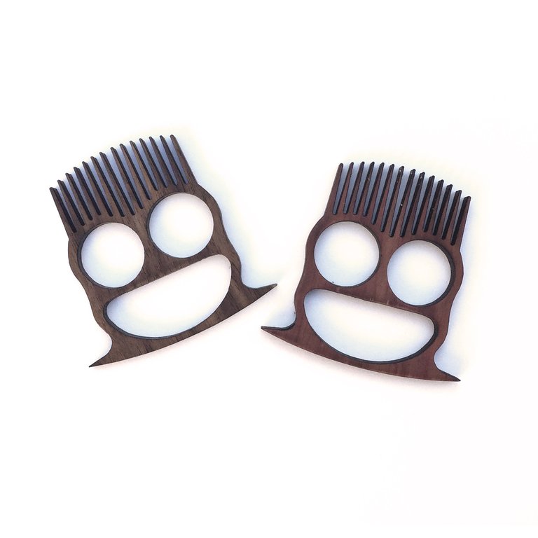 BadWolf 'Red Devil' Beard Comb