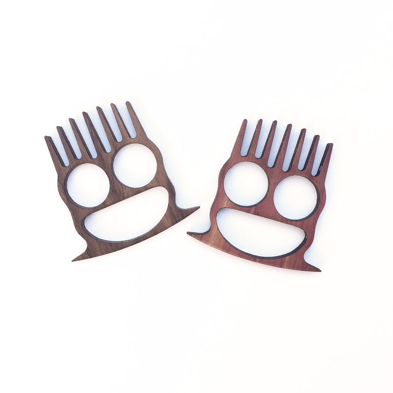 BadWolf 'Red Devil' Beard Rake