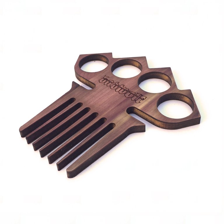 BadWolf 'Diablo' Knuckle Duster Beard Comb